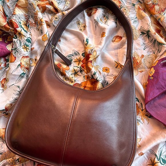 SOLD DO NOT PURCHASE Coach 1998 Mahogany Ergo Zip 9025 - Picture 2 of 8